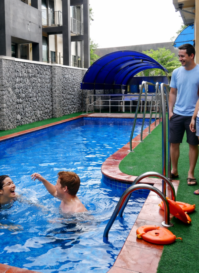 Swimming Pool — Degok Hotels